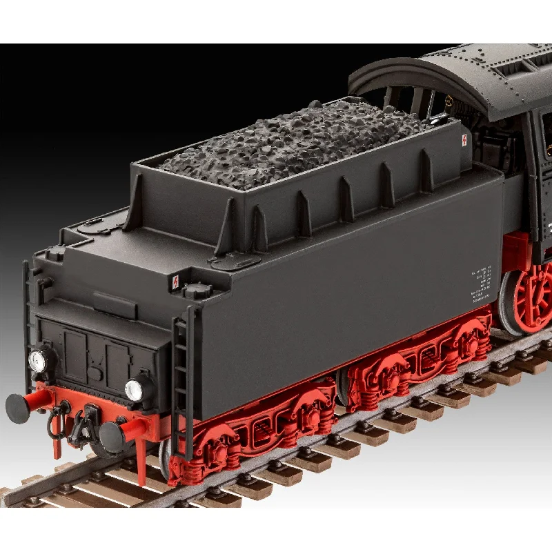 1/87 Standard Express Locomotive BR03 and Tender